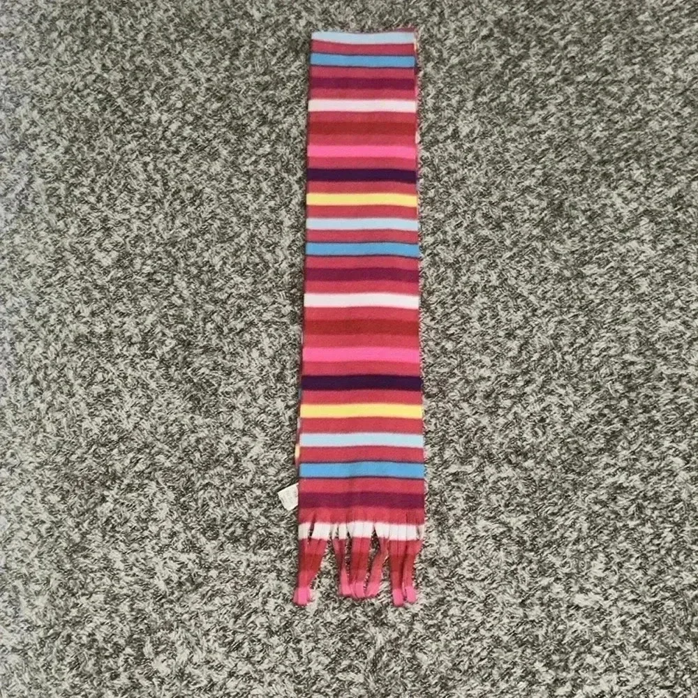 OldNavy Girls Scarf - Picture 4 of 5